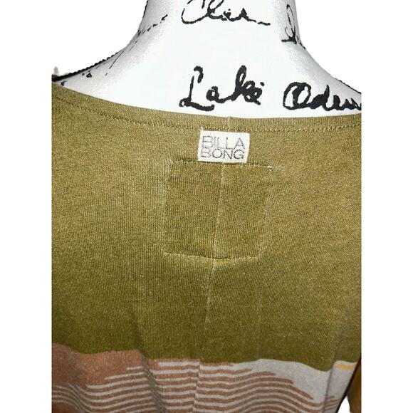 Designer’s Closet by billabong poncho Shirt Womens Size Small medium‎ oversized - Picture 8 of 14